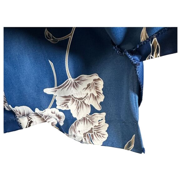 Tori Richard Vintage 1970s Navy Blue Floral Satin Hawaiian Shirt Men's Small - Picture 2 of 5